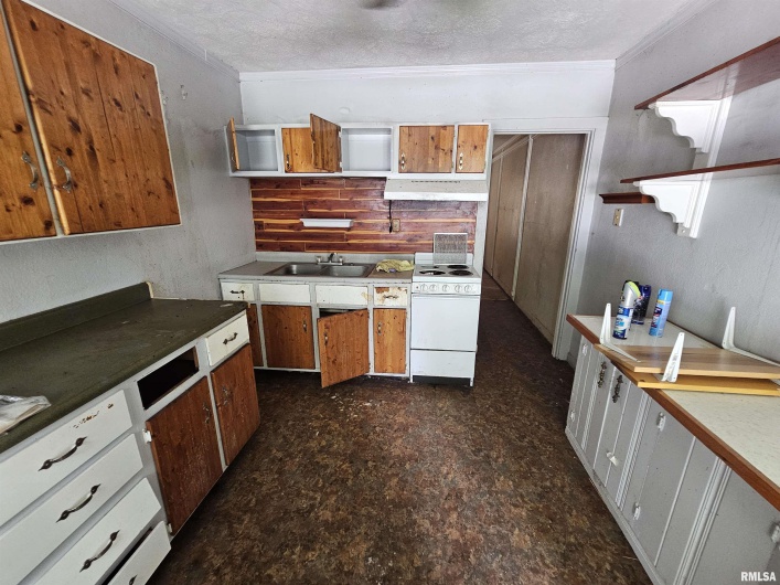 1531 5TH Street, Metropolis, Illinois 62960, 0 , 0 ,0,Commercial Sale,For Sale,5TH,0,RMAEB458993