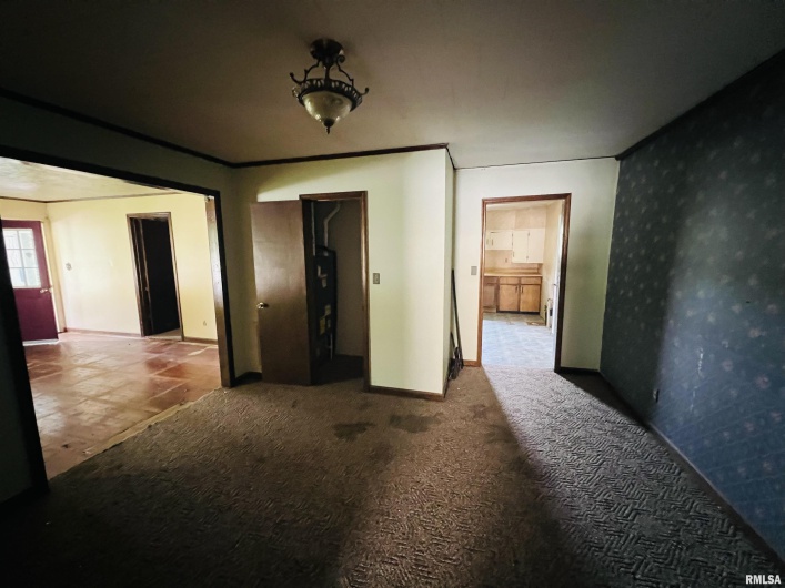 2417 1ST Street, Eldorado, Illinois 62930, 1 Bedroom Bedrooms, 0 ,1 BathroomBathrooms,Residential,For Sale,1ST,0,RMAEB458998