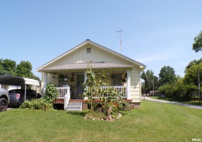 608 PLUM Street, Percy, Illinois 62272, 2 Bedrooms Bedrooms, 0 ,1 BathroomBathrooms,Residential,For Sale,PLUM,0,RMAEB459002