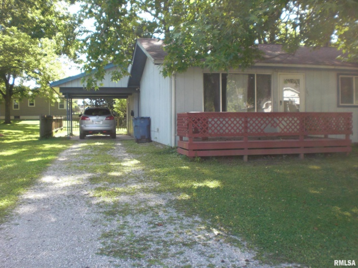 103 KIM Street, DeSoto, Illinois 62924, 3 Bedrooms Bedrooms, 0 ,1 BathroomBathrooms,Residential,For Sale,KIM,0,RMAEB459008