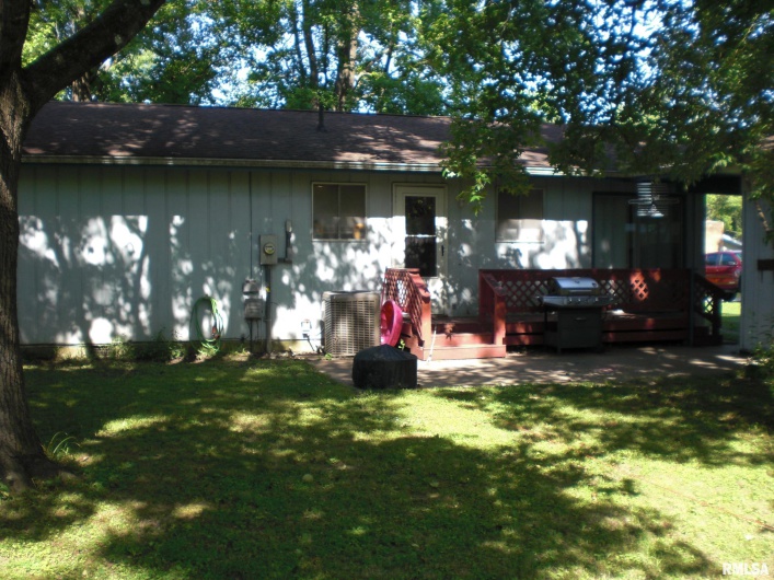 103 KIM Street, DeSoto, Illinois 62924, 3 Bedrooms Bedrooms, 0 ,1 BathroomBathrooms,Residential,For Sale,KIM,0,RMAEB459008