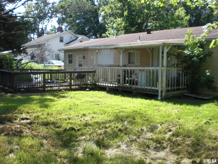 500 WASHINGTON Street, DeSoto, Illinois 62924, 3 Bedrooms Bedrooms, 0 ,2 BathroomsBathrooms,Residential,For Sale,WASHINGTON,0,RMAEB459010