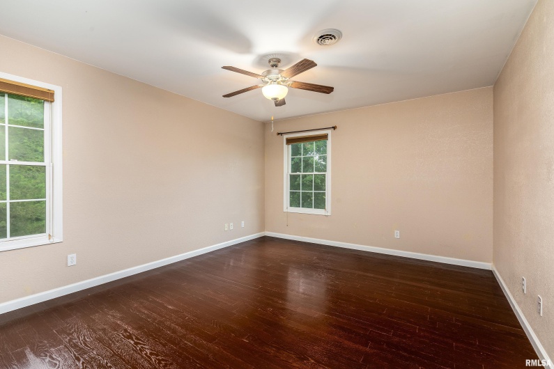 141 Pump Station Road, Makanda, Illinois 62958, 5 Bedrooms Bedrooms, 0 ,4 BathroomsBathrooms,Residential,For Sale,Pump Station,0,RMAEB459012