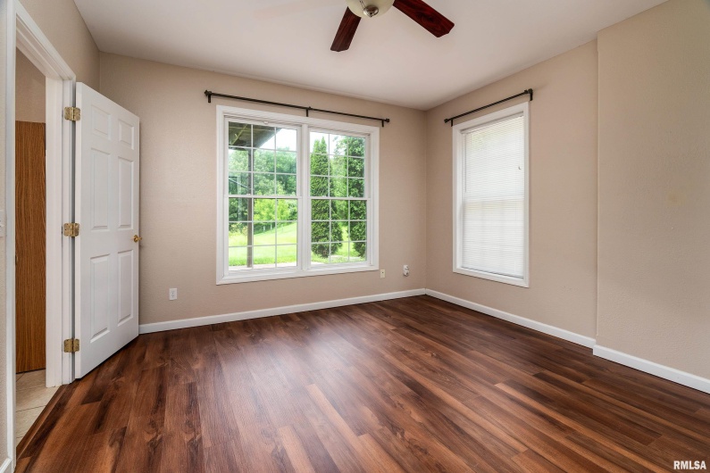 141 Pump Station Road, Makanda, Illinois 62958, 5 Bedrooms Bedrooms, 0 ,4 BathroomsBathrooms,Residential,For Sale,Pump Station,0,RMAEB459012