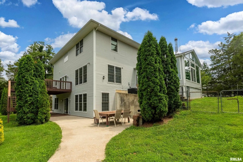 141 Pump Station Road, Makanda, Illinois 62958, 5 Bedrooms Bedrooms, 0 ,4 BathroomsBathrooms,Residential,For Sale,Pump Station,0,RMAEB459012