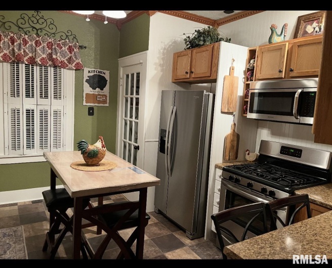 2139 HERBERT Street, Murphysboro, Illinois 62966, 2 Bedrooms Bedrooms, 0 ,1 BathroomBathrooms,Residential,For Sale,HERBERT,0,RMAEB459015