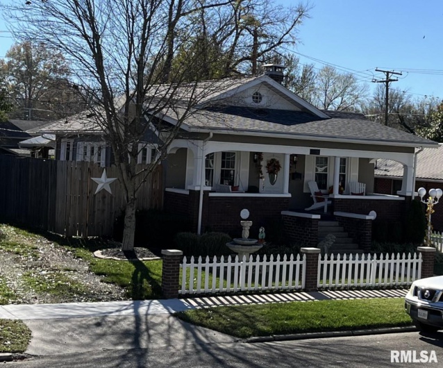 2139 HERBERT Street, Murphysboro, Illinois 62966, 2 Bedrooms Bedrooms, 0 ,1 BathroomBathrooms,Residential,For Sale,HERBERT,0,RMAEB459015