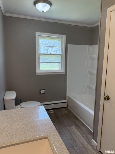 517 FREDERICK Street, Herrin, Illinois 62948, 3 Bedrooms Bedrooms, 0 ,1 BathroomBathrooms,Residential,For Sale,FREDERICK,0,RMAQC4265775
