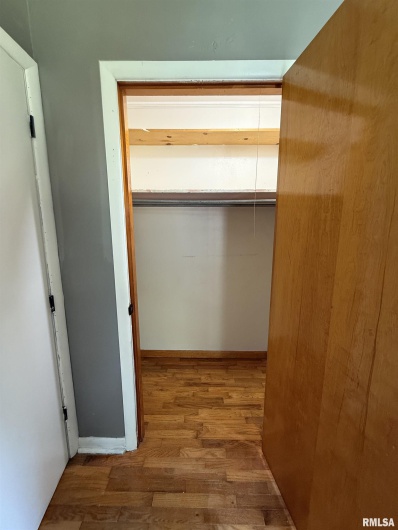 517 FREDERICK Street, Herrin, Illinois 62948, 3 Bedrooms Bedrooms, 0 ,1 BathroomBathrooms,Residential,For Sale,FREDERICK,0,RMAQC4265775