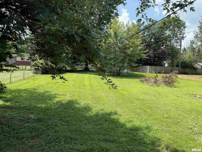 517 FREDERICK Street, Herrin, Illinois 62948, 3 Bedrooms Bedrooms, 0 ,1 BathroomBathrooms,Residential,For Sale,FREDERICK,0,RMAQC4265775