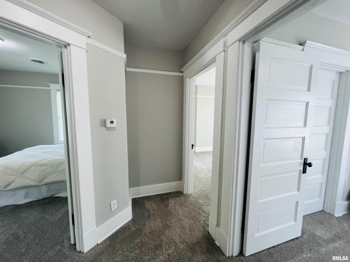 715 MCKINLEY Street, Harrisburg, Illinois 62946, 3 Bedrooms Bedrooms, 0 ,2 BathroomsBathrooms,Residential,For Sale,MCKINLEY,0,RMAEB459019