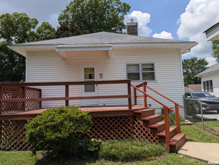 603 LOGAN Street, Marion, Illinois 62959, 3 Bedrooms Bedrooms, 0 ,1 BathroomBathrooms,Residential,For Sale,LOGAN,0,RMAQC4265788