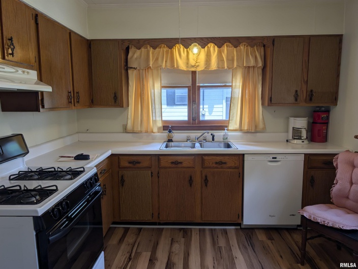 603 LOGAN Street, Marion, Illinois 62959, 3 Bedrooms Bedrooms, 0 ,1 BathroomBathrooms,Residential,For Sale,LOGAN,0,RMAQC4265788
