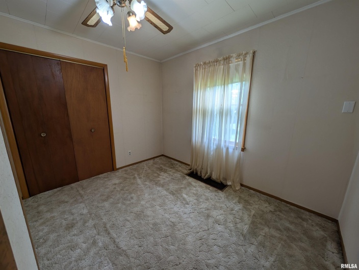 603 LOGAN Street, Marion, Illinois 62959, 3 Bedrooms Bedrooms, 0 ,1 BathroomBathrooms,Residential,For Sale,LOGAN,0,RMAQC4265788
