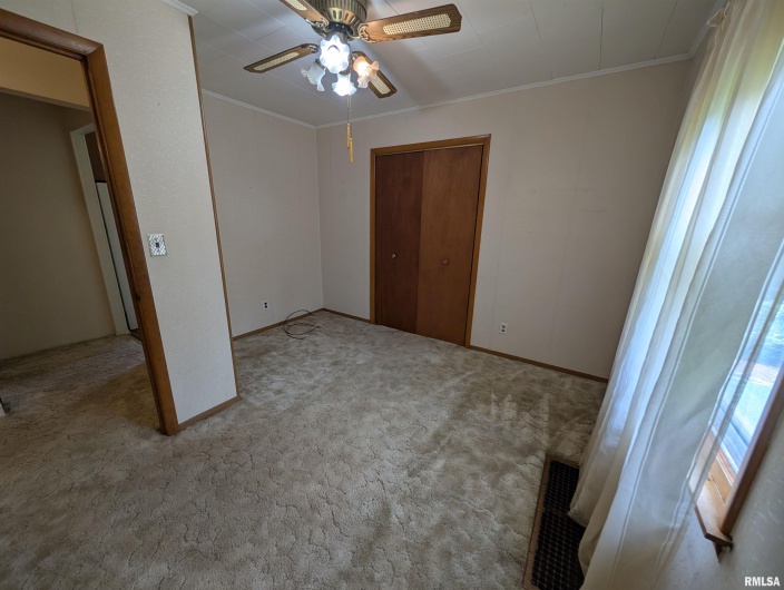 603 LOGAN Street, Marion, Illinois 62959, 3 Bedrooms Bedrooms, 0 ,1 BathroomBathrooms,Residential,For Sale,LOGAN,0,RMAQC4265788