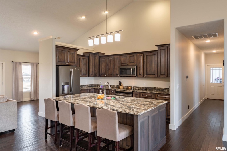 4747 PINTAIL Lane, Creal Springs, Illinois 62922, 3 Bedrooms Bedrooms, 0 ,2 BathroomsBathrooms,Residential,For Sale,PINTAIL,0,RMAQC4265790