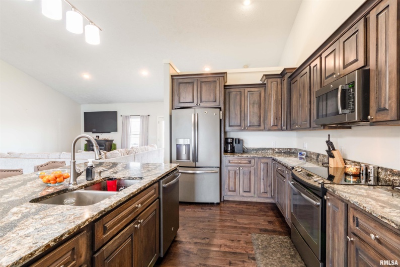 4747 PINTAIL Lane, Creal Springs, Illinois 62922, 3 Bedrooms Bedrooms, 0 ,2 BathroomsBathrooms,Residential,For Sale,PINTAIL,0,RMAQC4265790