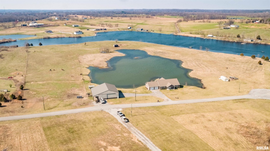 4747 PINTAIL Lane, Creal Springs, Illinois 62922, 3 Bedrooms Bedrooms, 0 ,2 BathroomsBathrooms,Residential,For Sale,PINTAIL,0,RMAQC4265790