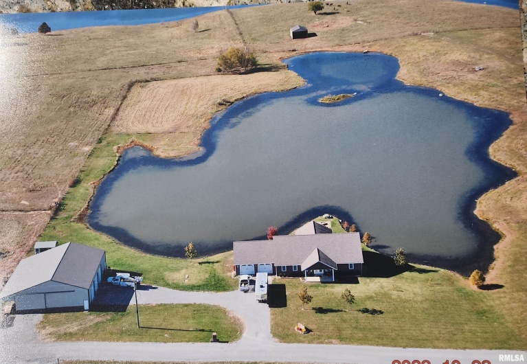 4747 PINTAIL Lane, Creal Springs, Illinois 62922, 3 Bedrooms Bedrooms, 0 ,2 BathroomsBathrooms,Residential,For Sale,PINTAIL,0,RMAQC4265790