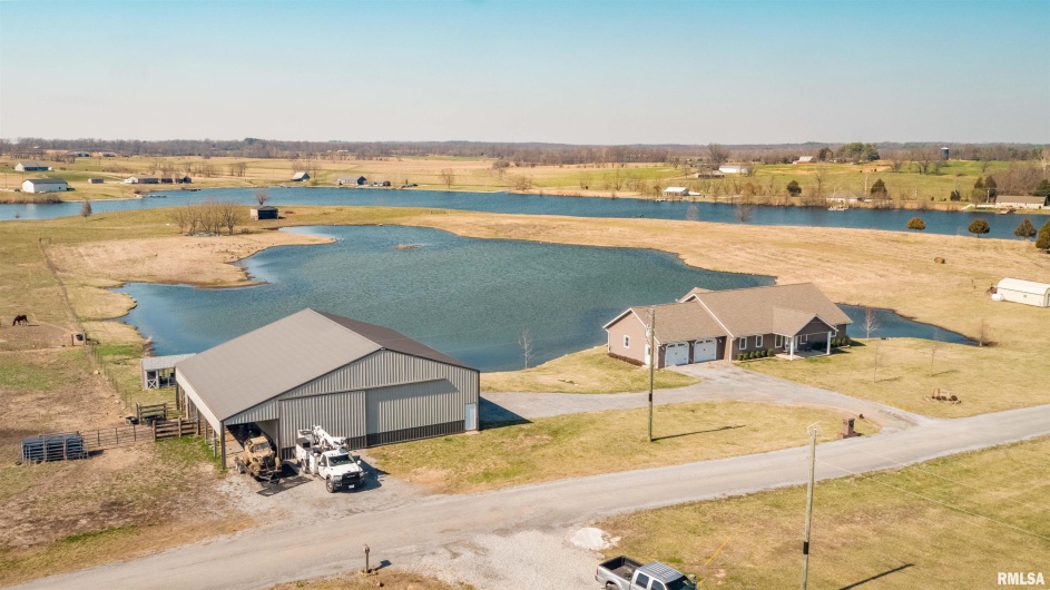 4747 PINTAIL Lane, Creal Springs, Illinois 62922, 3 Bedrooms Bedrooms, 0 ,2 BathroomsBathrooms,Residential,For Sale,PINTAIL,0,RMAQC4265790
