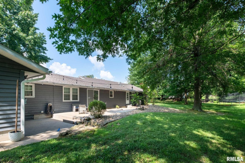 408 Clark Trail, Herrin, Illinois 62948, 3 Bedrooms Bedrooms, 0 ,2 BathroomsBathrooms,Residential,For Sale,Clark Trail,0,RMAQC4265794