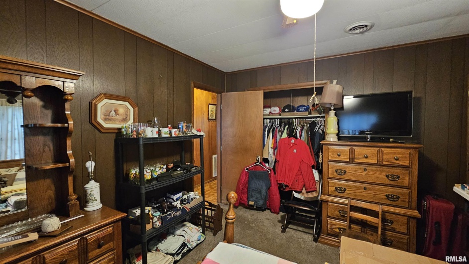 708 20TH Street, Herrin, Illinois 62948, 2 Bedrooms Bedrooms, 0 ,1 BathroomBathrooms,Residential,For Sale,20TH,0,RMAEB459030