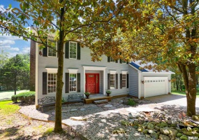 14 Egret Lake Road, Carbondale, Illinois 62903, 5 Bedrooms Bedrooms, 0 ,3 BathroomsBathrooms,Residential,For Sale,Egret Lake,0,RMAEB459037
