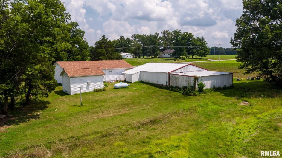 11029 Route 166, Marion, Illinois 62959, 2 Bedrooms Bedrooms, 0 ,1 BathroomBathrooms,Residential,For Sale,Route 166,0,RMAQC4265820