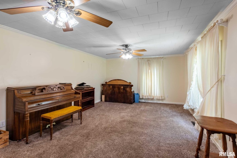 11029 Route 166, Marion, Illinois 62959, 2 Bedrooms Bedrooms, 0 ,1 BathroomBathrooms,Residential,For Sale,Route 166,0,RMAQC4265820