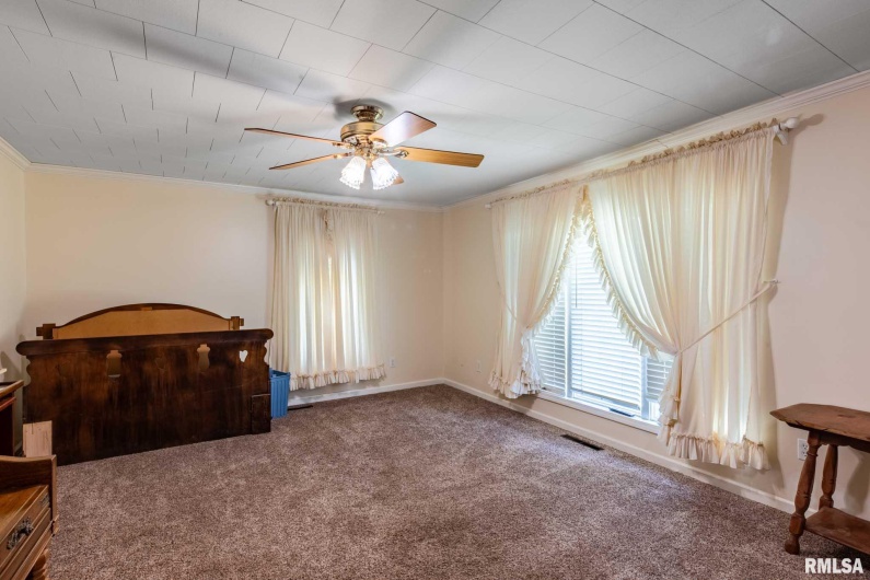11029 Route 166, Marion, Illinois 62959, 2 Bedrooms Bedrooms, 0 ,1 BathroomBathrooms,Residential,For Sale,Route 166,0,RMAQC4265820