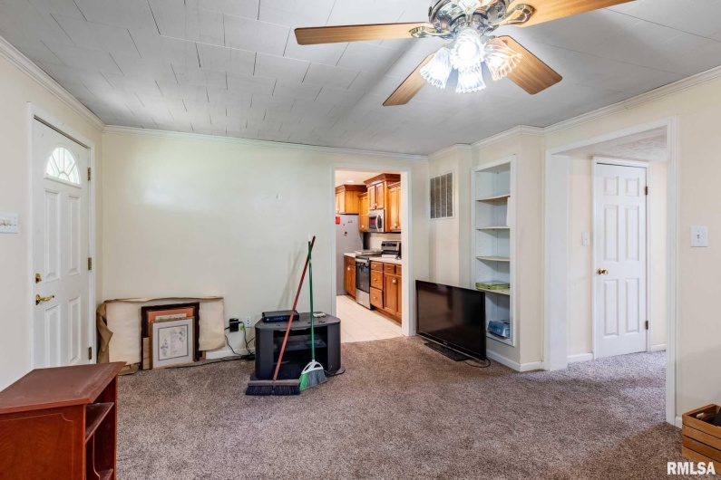 11029 Route 166, Marion, Illinois 62959, 2 Bedrooms Bedrooms, 0 ,1 BathroomBathrooms,Residential,For Sale,Route 166,0,RMAQC4265820