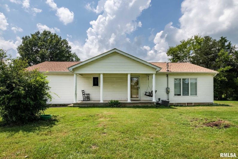 11029 Route 166, Marion, Illinois 62959, 2 Bedrooms Bedrooms, 0 ,1 BathroomBathrooms,Residential,For Sale,Route 166,0,RMAQC4265820
