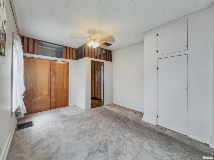 616 9TH Street, Herrin, Illinois 62948, 2 Bedrooms Bedrooms, 0 ,1 BathroomBathrooms,Residential,For Sale,9TH,0,RMAQC4265822