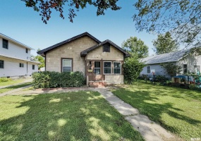 616 9TH Street, Herrin, Illinois 62948, 2 Bedrooms Bedrooms, 0 ,1 BathroomBathrooms,Residential,For Sale,9TH,0,RMAQC4265822