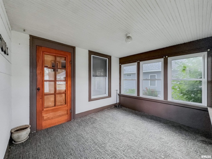 616 9TH Street, Herrin, Illinois 62948, 2 Bedrooms Bedrooms, 0 ,1 BathroomBathrooms,Residential,For Sale,9TH,0,RMAQC4265822