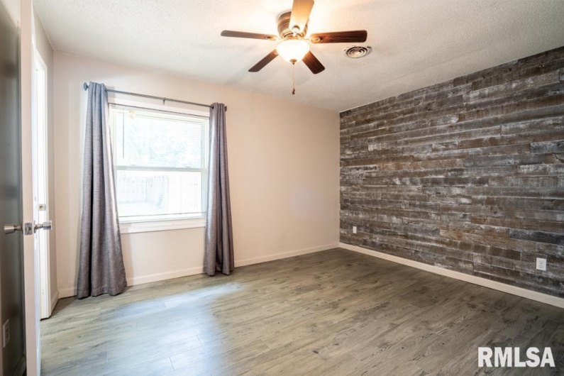 1413 Sebring Way, Carbondale, Illinois 62901, 3 Bedrooms Bedrooms, 0 ,1 BathroomBathrooms,Residential,For Sale,Sebring,0,RMAQC4265846
