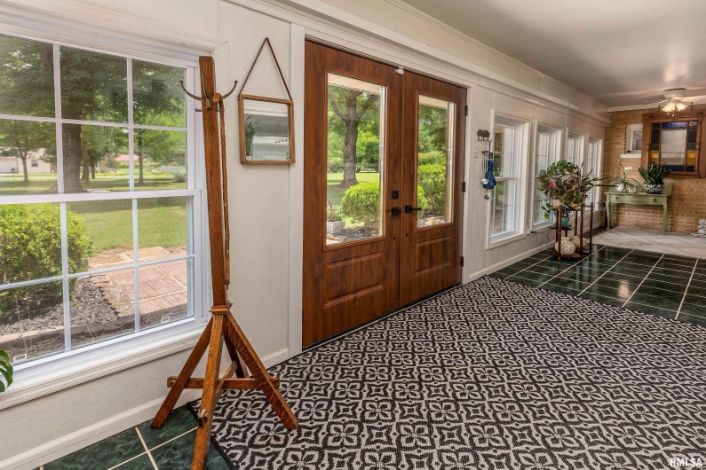 65 HIDDEN Trace, Carbondale, Illinois 62901, 4 Bedrooms Bedrooms, 0 ,3 BathroomsBathrooms,Residential,For Sale,HIDDEN,0,RMAQC4265848