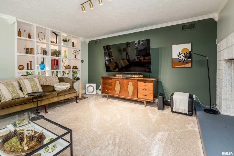 65 HIDDEN Trace, Carbondale, Illinois 62901, 4 Bedrooms Bedrooms, 0 ,3 BathroomsBathrooms,Residential,For Sale,HIDDEN,0,RMAQC4265848