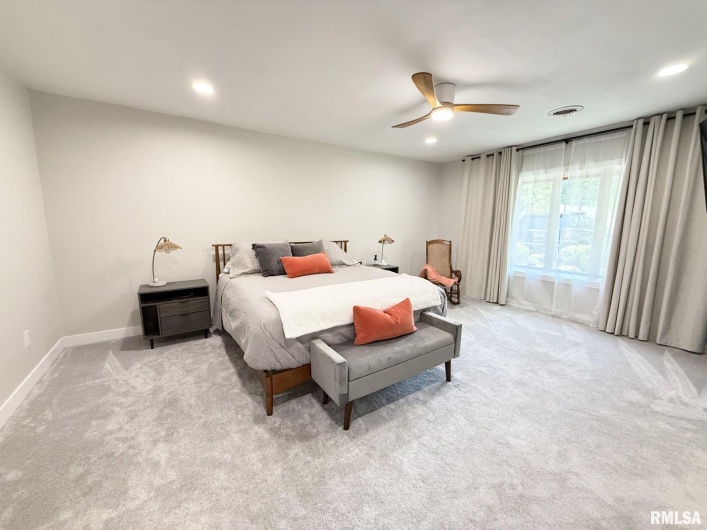 65 HIDDEN Trace, Carbondale, Illinois 62901, 4 Bedrooms Bedrooms, 0 ,3 BathroomsBathrooms,Residential,For Sale,HIDDEN,0,RMAQC4265848
