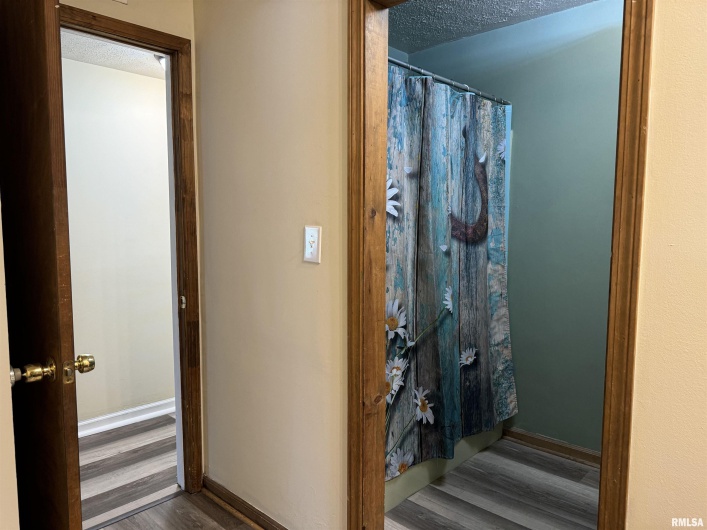 106 10TH Street, Vienna, Illinois 62995-0000, 3 Bedrooms Bedrooms, 0 ,1 BathroomBathrooms,Residential,For Sale,10TH,0,RMAEB455851