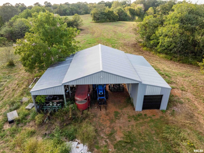 45 Poco Road, Brookport, Illinois 62910, 3 Bedrooms Bedrooms, 0 ,3 BathroomsBathrooms,Residential,For Sale,Poco,0,RMAEB455273