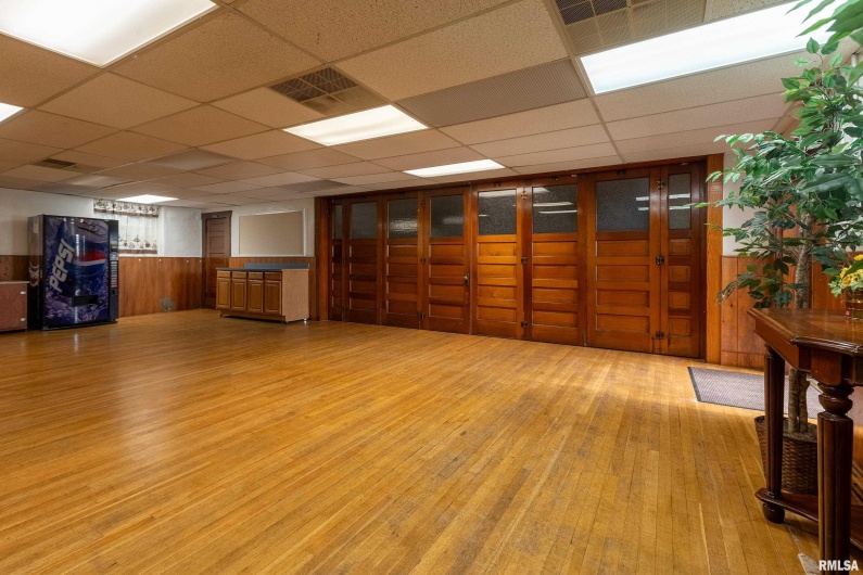 1501 PINE Street, Murphysboro, Illinois 62966, 0 , 0 ,0,Commercial Sale,For Sale,PINE,0,RMAEB459054