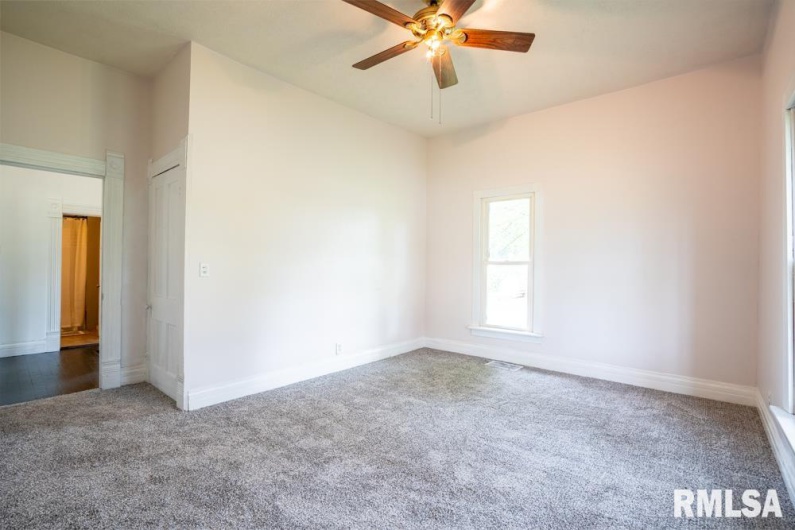 701 CHERRY Street, Herrin, Illinois 62948, 3 Bedrooms Bedrooms, 0 ,2 BathroomsBathrooms,Residential,For Sale,CHERRY,0,RMAQC4265889