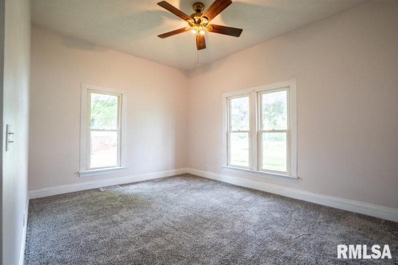 701 CHERRY Street, Herrin, Illinois 62948, 3 Bedrooms Bedrooms, 0 ,2 BathroomsBathrooms,Residential,For Sale,CHERRY,0,RMAQC4265889