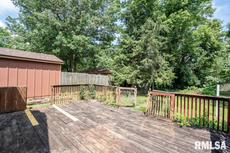 701 CHERRY Street, Herrin, Illinois 62948, 3 Bedrooms Bedrooms, 0 ,2 BathroomsBathrooms,Residential,For Sale,CHERRY,0,RMAQC4265889
