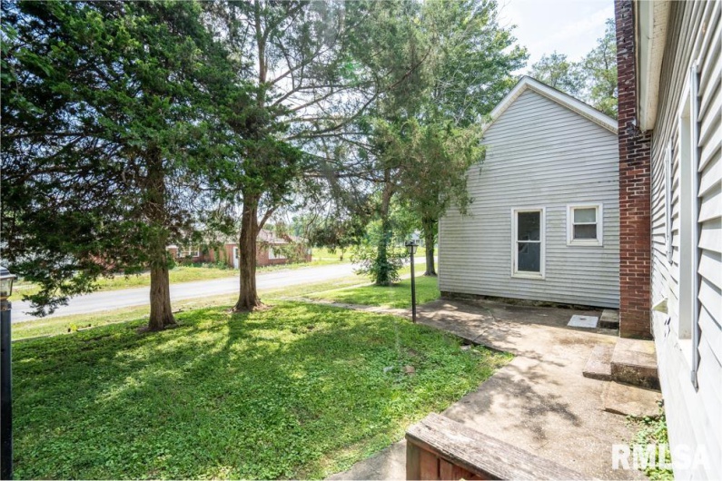 701 CHERRY Street, Herrin, Illinois 62948, 3 Bedrooms Bedrooms, 0 ,2 BathroomsBathrooms,Residential,For Sale,CHERRY,0,RMAQC4265889