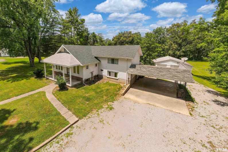 45 Gibbons Lane, Harrisburg, Illinois 62946, 4 Bedrooms Bedrooms, 0 ,3 BathroomsBathrooms,Residential,For Sale,Gibbons,0,RMAQC4265864