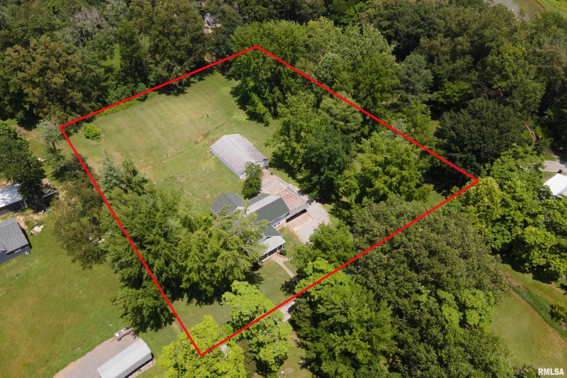 45 Gibbons Lane, Harrisburg, Illinois 62946, 4 Bedrooms Bedrooms, 0 ,3 BathroomsBathrooms,Residential,For Sale,Gibbons,0,RMAQC4265864