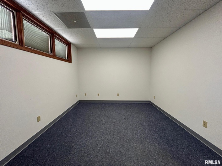201 BROADWAY Boulevard, Johnston City, Illinois 62951, 0 , 0 ,0,Commercial Sale,For Sale,BROADWAY,0,RMAEB459065