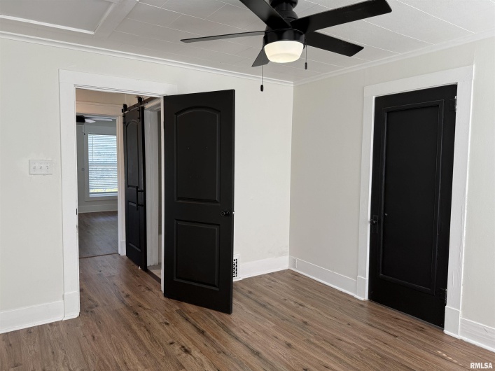 504 ALLEN Avenue, Marion, Illinois 62959, 3 Bedrooms Bedrooms, 0 ,2 BathroomsBathrooms,Residential,For Sale,ALLEN,0,RMAEB459070